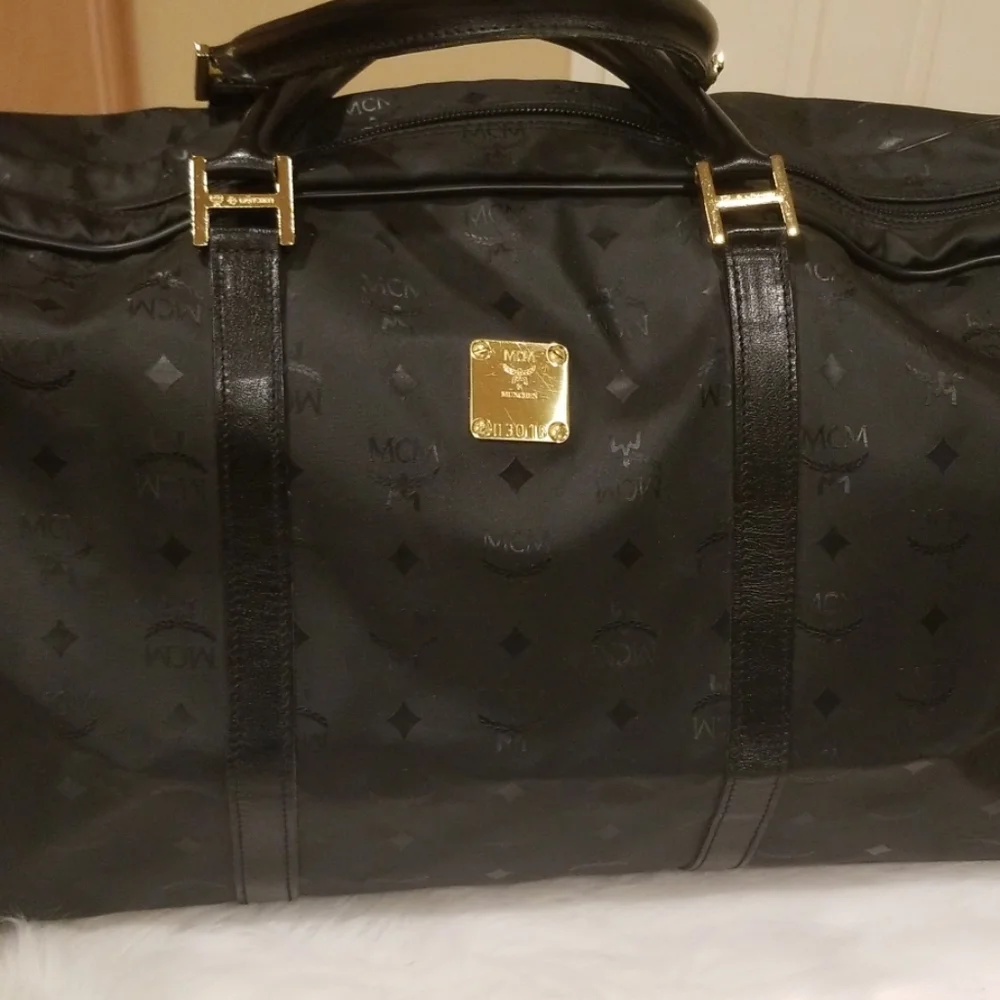 Vintage MCM Black Duffle Bag - Picture 5 of 8